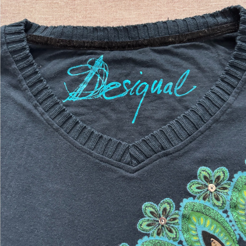 Desigual navy peacock sweater. - Picture 8 of 9